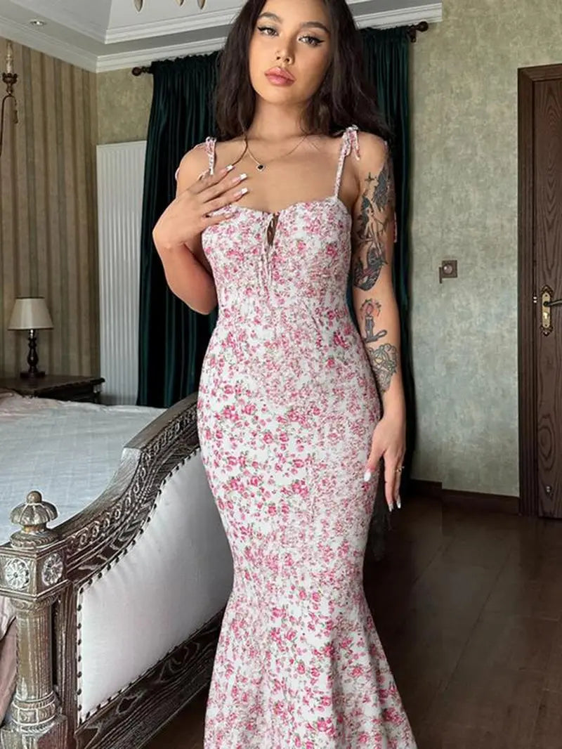 Women'S Ditsy Floral Print Backless Tie Shoulder Mermaid Dress, Elegant Tie Front Maxi Cami Bodycon Dress for Holiday Party, Summer Clothes Women, Summer Dresses for Women